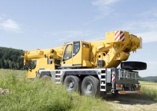 Univerzální terénní jeřáby Liebherr LTM 1050-3.1 