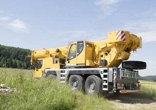Univerzální terénní jeřáby Liebherr LTM 1050-3.1 