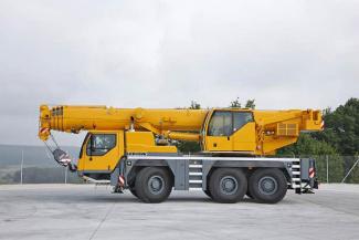 Univerzální terénní jeřáby Liebherr LTM 1055-3.2 