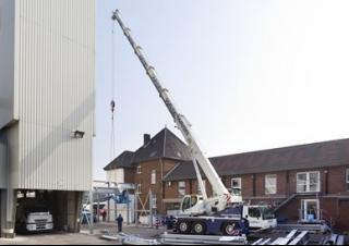 Univerzální terénní jeřáby Liebherr LTM 1060-3.1 