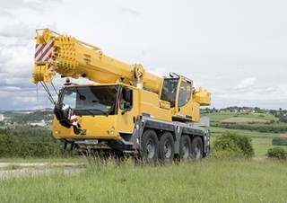 Univerzální terénní jeřáby Liebherr LTM 1070-4.2 
