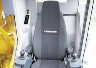 Univerzální terénní jeřáby Liebherr LTM 1070-4.2 
