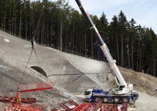 Univerzální terénní jeřáby Liebherr LTM 1070-4.2 