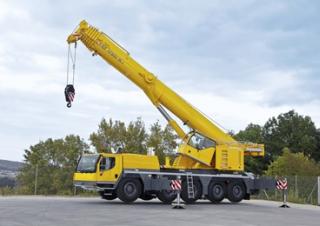 Univerzální terénní jeřáby Liebherr LTM 1130-5.1 