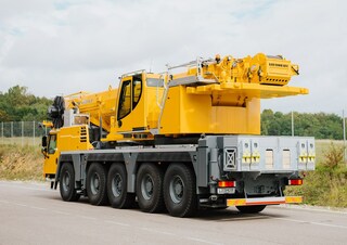 Univerzální terénní jeřáby Liebherr LTM 1150-5.3