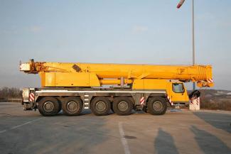 Univerzální terénní jeřáby Liebherr LTM 1160-5.1 (10x6x8)