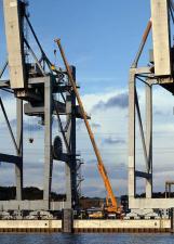 Univerzální terénní jeřáby Liebherr LTM 1160-5.1 (10x6x8)