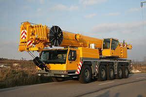 Univerzální terénní jeřáby Liebherr LTM 1160-5.1 (10x6x8)