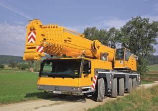 Univerzální terénní jeřáby Liebherr LTM 1200-5.1 