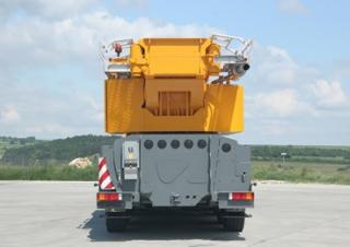 Univerzální terénní jeřáby Liebherr LTM 1200-5.1 