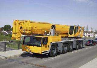 Univerzální terénní jeřáby Liebherr LTM 1250-5.1 