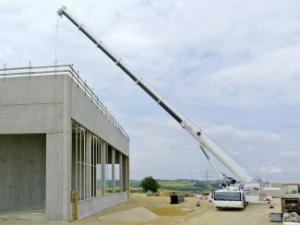 Univerzální terénní jeřáby Liebherr LTM 1300-6.2 
