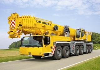 Univerzální terénní jeřáby Liebherr LTM 1300-6.2 