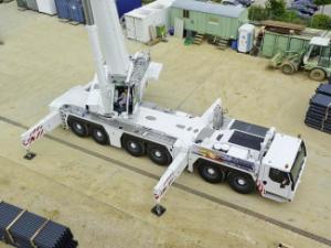 Univerzální terénní jeřáby Liebherr LTM 1300-6.2 