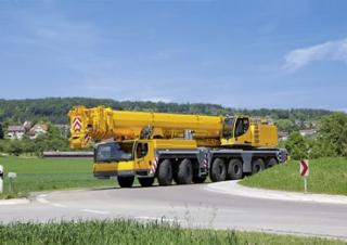 Univerzální terénní jeřáby Liebherr LTM 1350-6.1 