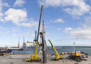 Univerzální terénní jeřáby Liebherr LTM 1350-6.1 