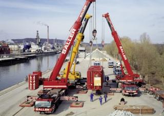 Univerzální terénní jeřáby Liebherr LTM 1400-7.1 