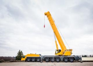 Univerzální terénní jeřáby Liebherr LTM 1450-8.1 