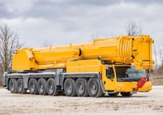 Univerzální terénní jeřáby Liebherr LTM 1450-8.1 
