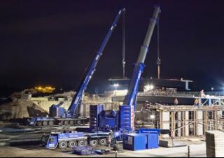 Univerzální terénní jeřáby Liebherr LTM 1500-8.1