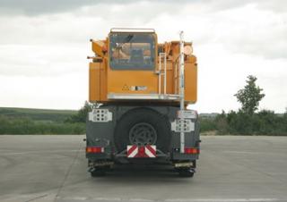 Univerzální terénní jeřáby Liebherr LTM 1500-8.1