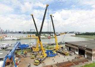 Univerzální terénní jeřáby Liebherr LTM 1750-9.1 