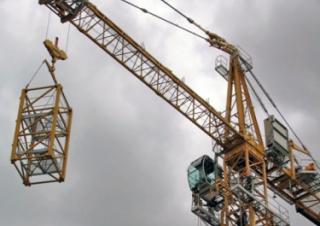 Věžové trolejové jeřáby s horní otočí FM-Gru 1260 TCK P8