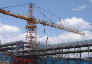 Věžové trolejové jeřáby s horní otočí Liebherr 2000 HC 60