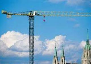 Věžové trolejové jeřáby s horní otočí Zeppelin ZBK 132/2-UWF46