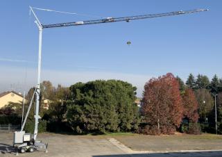 Věžové trolejové jeřáby se spodní otočí Cattaneo CM 301
