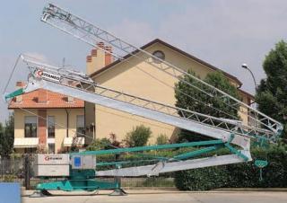 Věžové trolejové jeřáby se spodní otočí Cattaneo CM 82 S 4