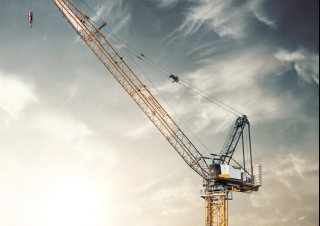 Věžové výkyvné jeřáby s horní otočí Liebherr 440 HC-L 12/24