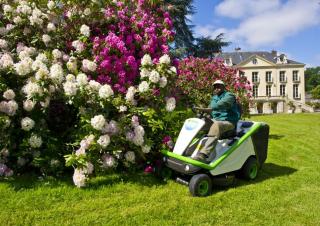 Zahradní traktory a ridery Etesia BAHIA ELECTRIC M2EL