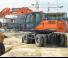 Kolová rypadla Doosan DX160W