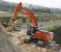 Pásová rypadla Hitachi ZX 250 LC-3