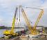 Pásové jeřáby s příhradovým výložníkem Liebherr LR 1350/1
