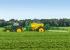 Tažené postřikovače John Deere M962