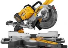 Akumulátorové pokosové pily DEWALT DCS727N-XJ