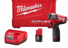 Akumulátorové rázové utahováky a šroubováky Milwaukee 2452-22