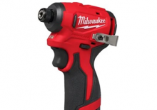 Akumulátorové rázové utahováky a šroubováky Milwaukee M12 BLIDRC-202C