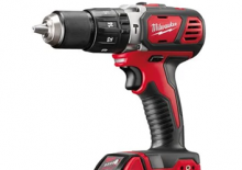 Akumulátorové vrtačky a vrtací šroubováky Milwaukee M18 BPD-202C