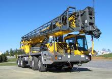 Autojeřáby Grove TMS700E