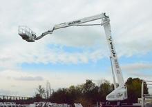Přívěsné kloubové pracovní plošiny Oil & Steel Eagle S 4230