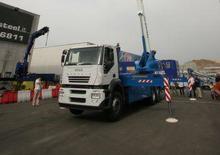 Přívěsné kloubové pracovní plošiny Oil & Steel Eagle S 5031