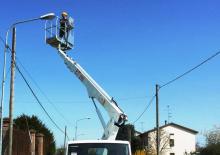 Autoplošiny s teleskopickým výložníkem Easy Lift ET210 