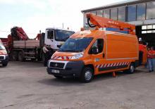 Autoplošiny s teleskopickým výložníkem Easy Lift EV130 