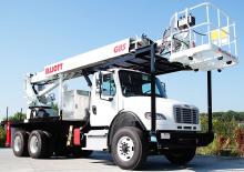 Autoplošiny s teleskopickým výložníkem Elliott Equipment G85R HiReach