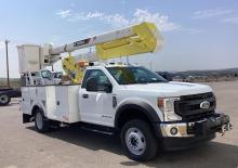 Autoplošiny s teleskopickým výložníkem Terex HR37
