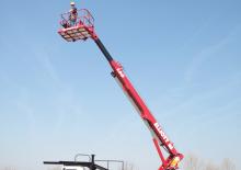 Autoplošiny s teleskopickým výložníkem Elliott Equipment L60R HiReach 
