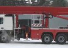 Autoplošiny s teleskopickým výložníkem Bronto Skylift S 60 XDT